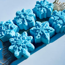 Load image into Gallery viewer, Snowflake Epsom Salts Bath Bomb