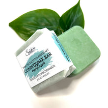 Load image into Gallery viewer, Mint Eucalyptus, Tea Tree & Rosemary Conditioner Bar