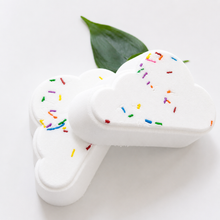 Load image into Gallery viewer, Hidden Rainbow Bath Bomb