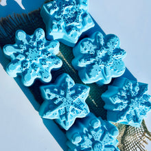Load image into Gallery viewer, Snowflake Epsom Salts Bath Bomb