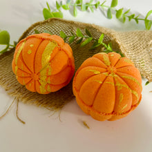 Load image into Gallery viewer, Fall Pumpkin Epsom Salts Bath Bomb
