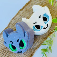 Load image into Gallery viewer, Hidden Toy Dragon Bath Bomb
