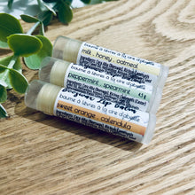 Load image into Gallery viewer, Beeswax Lip Balm Gift Set
