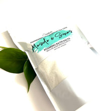 Load image into Gallery viewer, Muscle &amp; Sinus Foaming Bath Salts
